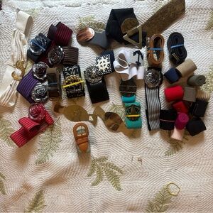 Assorted vintage Fashion Belts Collection 80s-90s boutique